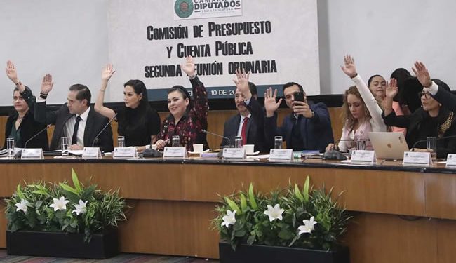 Avanza Presupuesto de Egresos 2025 con reasignación de 44 mil mdp