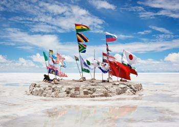 La mayor reserva de litio del mundo está en Latinoamérica, pero hay un problema: es tan grande que aún no se sabe cómo explotarla