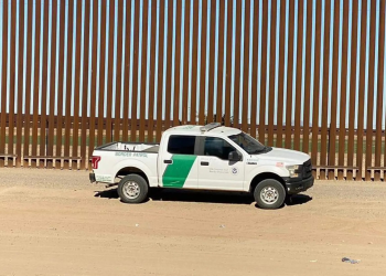 Turistas estadounidense son rescatados por la Patrulla Fronteriza en el desierto