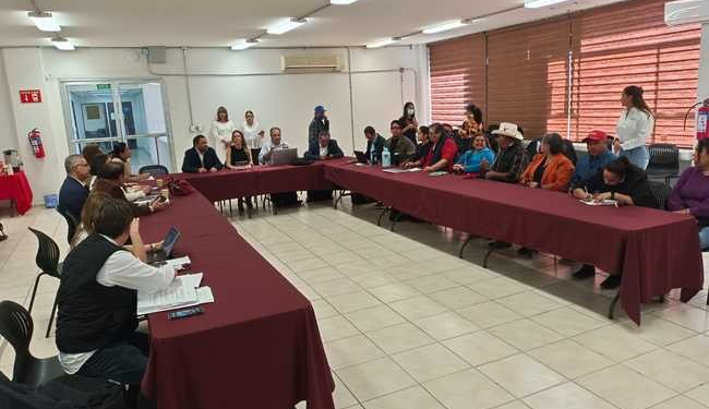 Autoridades del sector ambiental federal se reúnen en Hermosillo con comunidades afectadas por derrame en el río Sonora