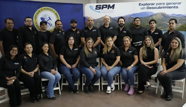 Intercambian ideas y fortalecen la minería durante “Conversatorio entre amigos mineros”