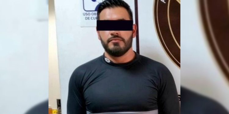 Vinculan a proceso a maestro de preparatoria en Sonora por presunto acoso a una alumna; envió mensajes y videos de índole sexual