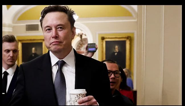 Elon Musk se convierte en la primera persona con más de 400.000 millones de dólares de riqueza