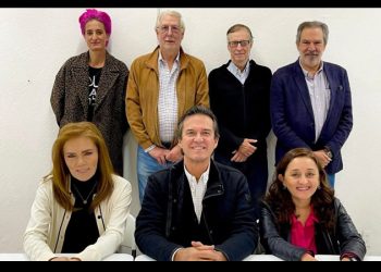 Organizaciones opositoras se unen para crear ‘fuerza política ciudadana’