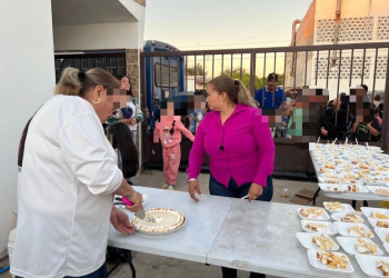 Colectivo Madres Buscadoras celebran posada con hijos de desaparecidos