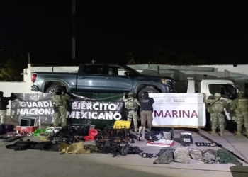 Marina y FGR catean domicilio de Los Salazar en Sonora; hallan armas, granadas y lanzallamas