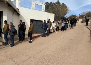 Albergues de Sonora ven mezcla de solicitantes de asilo y deportados