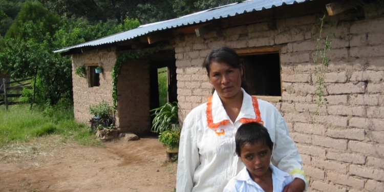 Pide apoyo alcaldesa de Yécora, a Senado ante crisis humanitaria en esa región