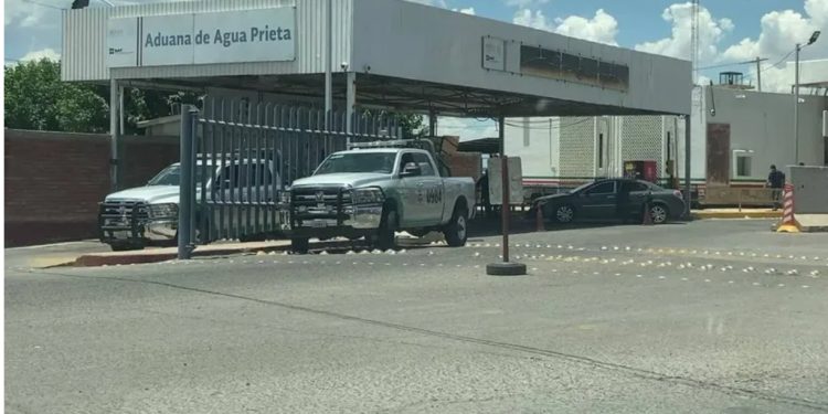 ¿Cuáles Son los Riesgos que Enfrentan los Migrantes Deportados de Estados Unidos?