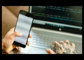 Profesiones tradicionales deben adoptar la IA para mantenerse competitivos