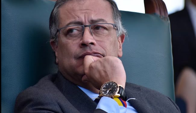 Trump anuncia aranceles del 25% a Colombia por rechazar el aterrizaje de dos vuelos con migrantes deportados