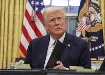 Trump actúa como dictador con las órdenes ejecutivas sobre México: Esquivel