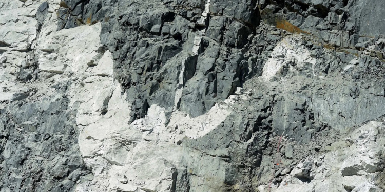 Quién gana y quién pierde en la carrera mundial por el litio