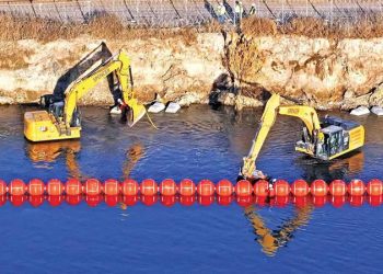 Avalan arrestar a migrantes en templos y escuelas; fin de las políticas ‘santuario’