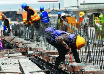 Hay casi 20 millones de trabajadores con empleo precario; Chiapas es el primer lugar