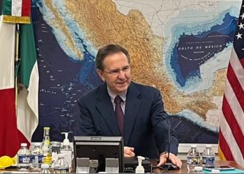 Esteban Moctezuma seguirá al frente de la embajada de México en EE UU