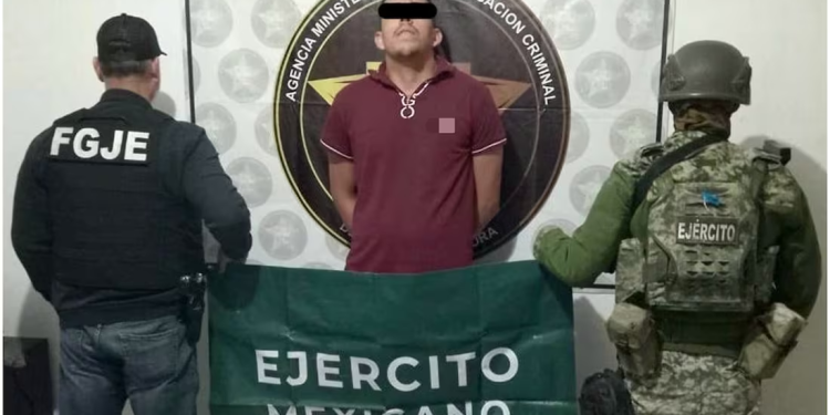 Detienen a sujeto por presunto secuestro de 8 migrantes en Caborca, Sonora; les exigía dinero a cambio de su libertad