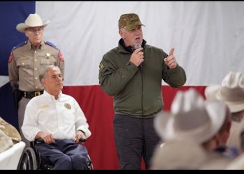 Empezaron las redadas antimigrantes, afirma zar fronterizo de EU