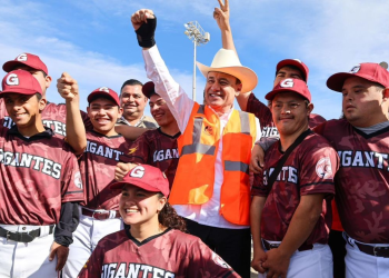 Gobernador Durazo rescata unidades deportivas para la población joven