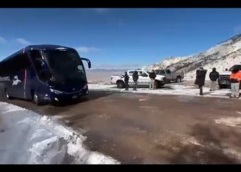 Queda liberado tránsito por carreteras de Sonora tras nevadas
