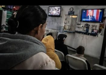 Hay 33 mil migrantes varados en México por cancelación de CBP One