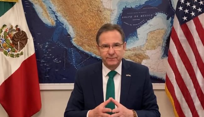Defiende Esteban Moctezuma su labor al frente de embajada de México en EU