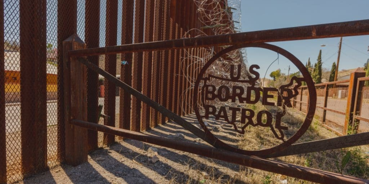 Nogales, Sonora, está listo para recibir a migrantes, pero aún no hay deportaciones masivas: periodista César Barrón