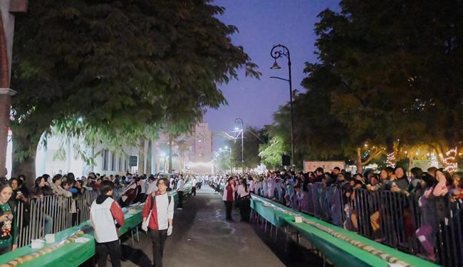 Atestiguan Toño Astiazarán y Patty Ruibal nuevo récord de Rosca de Reyes con 520 metros