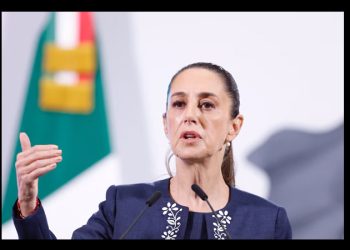 Qué dijo Sheinbaum sobre negativa de Colombia a recibir avión con migrantes deportados por EEUU