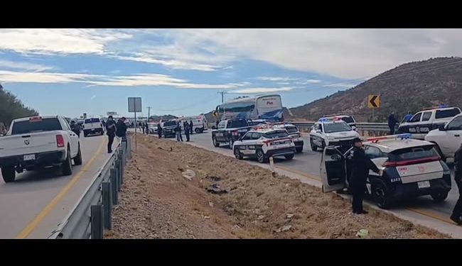 Enfrentamiento al sur de Hermosillo; extraoficialmente hay dos muertos, un carro incendiado y dos detenidos
