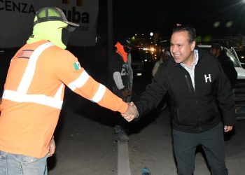 Moderniza Toño Astiazarán cruceros estratégicos de Hermosillo con concreto hidráulico