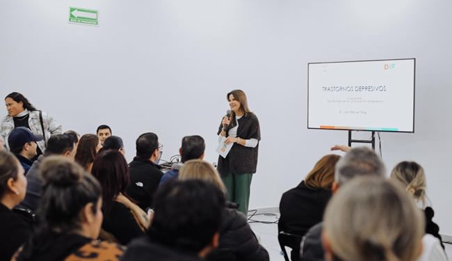 Promueve Patty Ruibal la atención de la salud mental en familias hermosillenses
