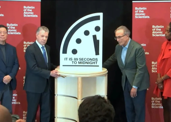 El reloj del fin del mundo avanza a 89 segundos de la medianoche: una advertencia para la humanidad