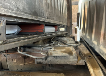 CBP decomisa 159 libras de metanfetamina en garita de Naco, Sonora ocultas en pick up