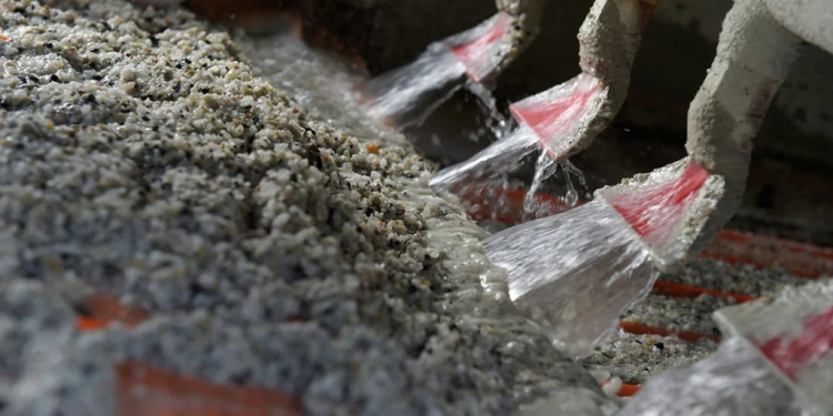 Empresa China de litio paraliza exportaciones de tecnología ante tensiones comerciales