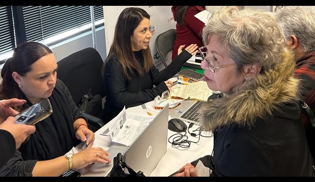 Realiza Registro Civil jornada de servicios a la población migrante de Sonora que reside en el Estado de Arizona