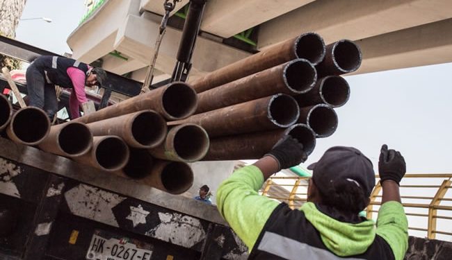 Sheinbaum llama a tener ‘cabeza fría’ ante anuncio de Trump para aranceles al acero y aluminio