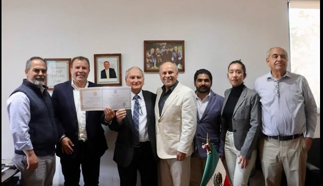 Celebra UNISON primer aniversario del Mecanismo de Antikythera Monumental de Hermosillo