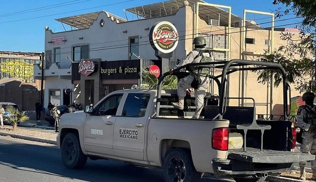 Ataque armado al interior de negocio de comida en San Carlos, Nuevo Guaymas