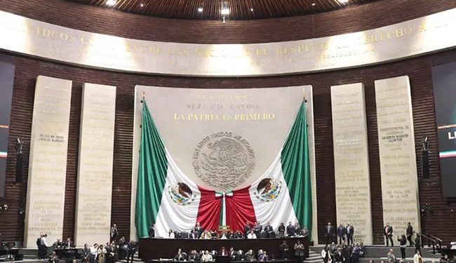 Diputados reciben iniciativas de Seguridad Pública y de Investigación e Inteligencia
