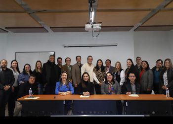 Presentan docentes de Creson Red de Investigación de Escuelas Normales