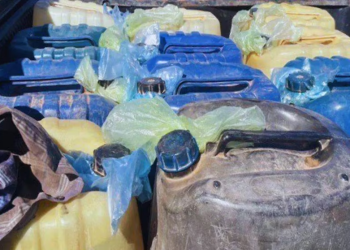 Militares decomisan lanzallamas y nueve mil litros de huachicol en Navojoa