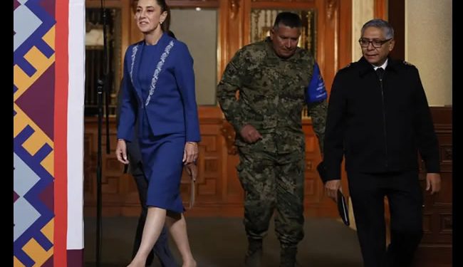 Destaca Claudia Sheinbaum baja en cruces migratorios entre México y EU