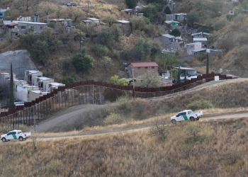 EE.UU. reporta 85% menos cruces fronterizos en primeros días del gobierno de Trump