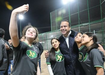 Supervisa Astiazarán mejoras en el estadio de Softball Carlos Rendón