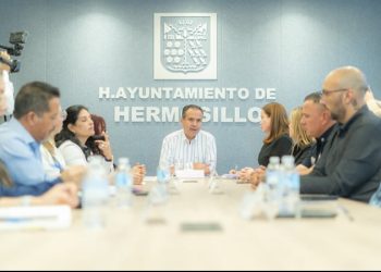 Convoca Toño Astiazarán a redoblar esfuerzos a favor de la prevención de la violencia familiar