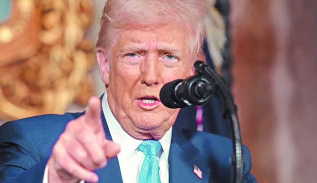 Trump prevé arancel de 25% a autos, farma y chips