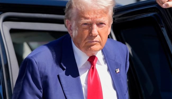 Trump insiste en que a México lo gobierna el narco: “Si quisiera ayuda, se la daríamos”