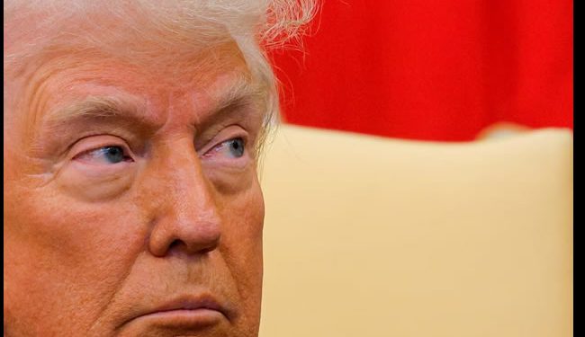 Trump da por cerrado el acuerdo de EE UU con Kiev sobre los minerales