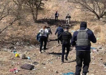 Madres Buscadoras Localizan Cuerpo Dentro de Fosa Clandestina en Nogales